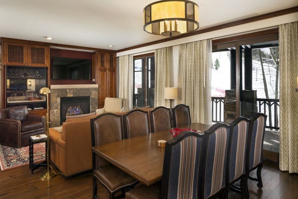 The Ritz-Carlton Club, Aspen Highlands photo 6