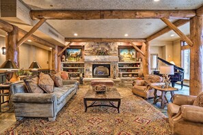 Condo (30577_The_Timbers) | Pool