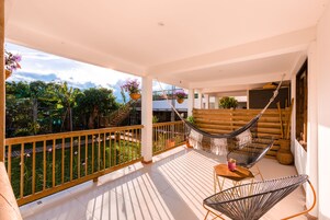 Cortinas blackout, sistema de insonorización y wifi gratis 