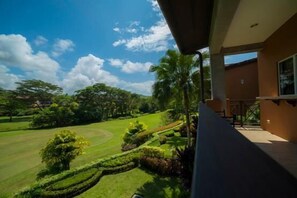 Apartment, Mehrere Betten (Los Suenos Resort Veranda 6C) | Balkon
