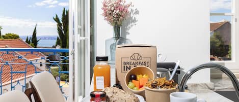 Dagelijks ontbijt voor onderweg (EUR 19 per persoon)