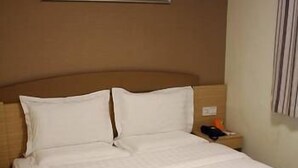 Room - 7 Days Inn (Chenzhou)