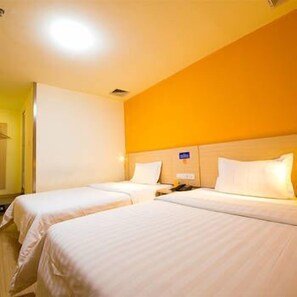 Room - 7 Days Inn (Guilin)