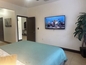 3 bedrooms, iron/ironing board, travel crib, free WiFi