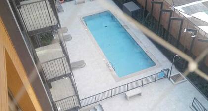 Parada de vacaciones bien amueblada