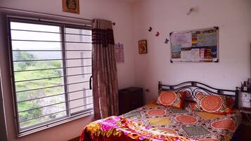 2 bedrooms