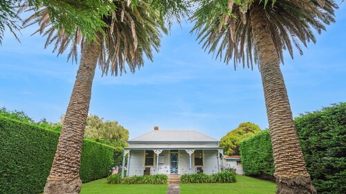 A gorgeous Victorian cottage represents that heritage feel of Port Fairy.