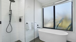 Badewanne, Haartrockner
