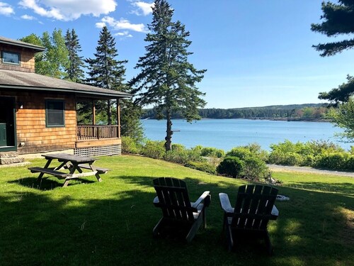 Cottage Oceanfront w / Dock y Amarre - distancia a pie de Acadia