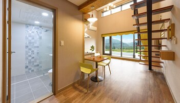 Duplex (#302) | Free WiFi