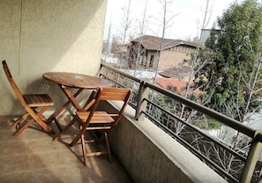 Business Apartment, 2 Bedrooms, Non Smoking, Private Bathroom | Terrace/patio