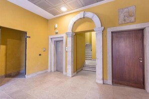 Interior - NEW!Udine Central and Stylish Apartment x2 (Udine)