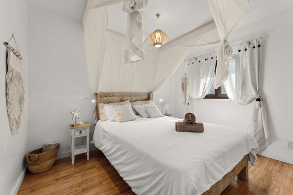 2 bedrooms, free WiFi, bed sheets