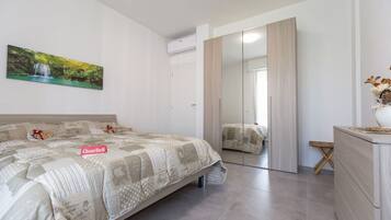 2 Schlafzimmer, Bügeleisen/Bügelbrett, WLAN