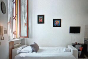 1 Schlafzimmer, Bügeleisen/Bügelbrett, Internetzugang