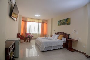 Deluxe Studio Suite, 1 King Bed, Hot Tub | View from room - Victoria Suites Hostal (Santo Domingo de los Colorados)