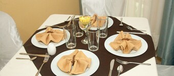 Victoria Suites Hostal