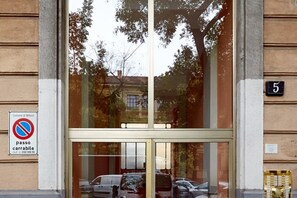 Exterior detail - GuestHost - NEW! Two-room apartment Tortona Design, Navigli, P.ta Genova (Milano)
