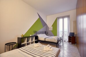 1 bedroom, iron/ironing board, WiFi