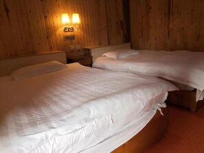 Bộ đồ giường cao cấp, chăn bông, trang trí khác biệt 