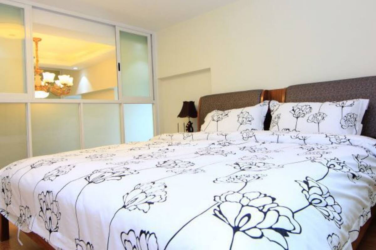 Comfort-Vierbettzimmer, 2 Schlafzimmer | Verdunkelungsvorhänge, kostenloses WLAN