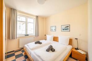 2 Schlafzimmer, Bügeleisen/Bügelbrett, Reisekinderbett, kostenloses WLAN