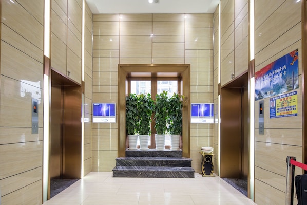 Interior - YOYO Apartment Jinrong Branch (Guangzhou)