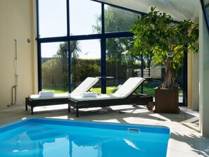 Piscine couverte, piscine chauffée