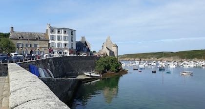Stadthaus in Conquet