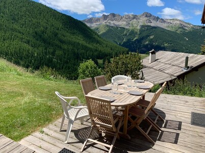 MARANATHA Charming Chalet 10 pers Veranda + South-facing Terrace -magnificent View