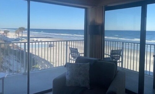 Oceanfront Complex Ocean Reef 311 Great Ocean Views