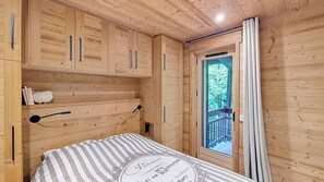 3 chambres, fer et planche Ă repasser, accĂšs Internet