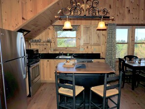 Fridge, microwave, oven, stovetop - Location, Location, Location - Walk To Main Street From This Charming Apartment (Blowing Rock)