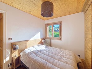 2 chambres, accès au Wi-Fi (inclus)