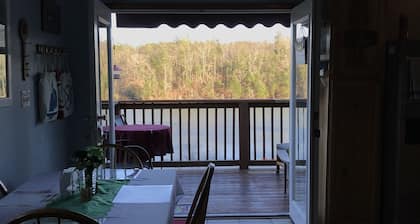 Pacífica frente al lago Serenity<br>