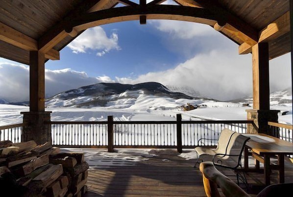 Property grounds -   SKI IN & SKI OUT- 5 bedrooms in Prospect Development-SKI TO GOLD LINK LIFT (Crested Butte)