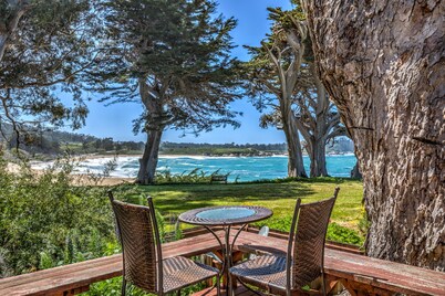 Beach Front Cottages with Stunning Views Abalone Cottage