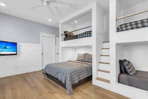 5 Schlafzimmer, kostenloses WLAN, Bettwäsche