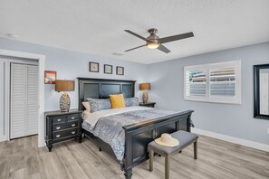 2 soverom, safe på rommet, strykejern/-brett og wi-fi (inkludert)