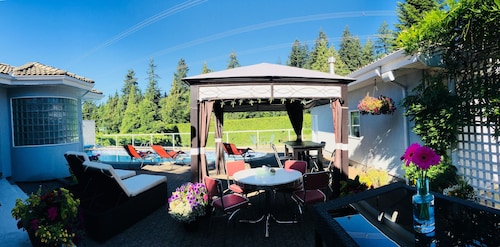 Luxury Space - Private Access/Private Area