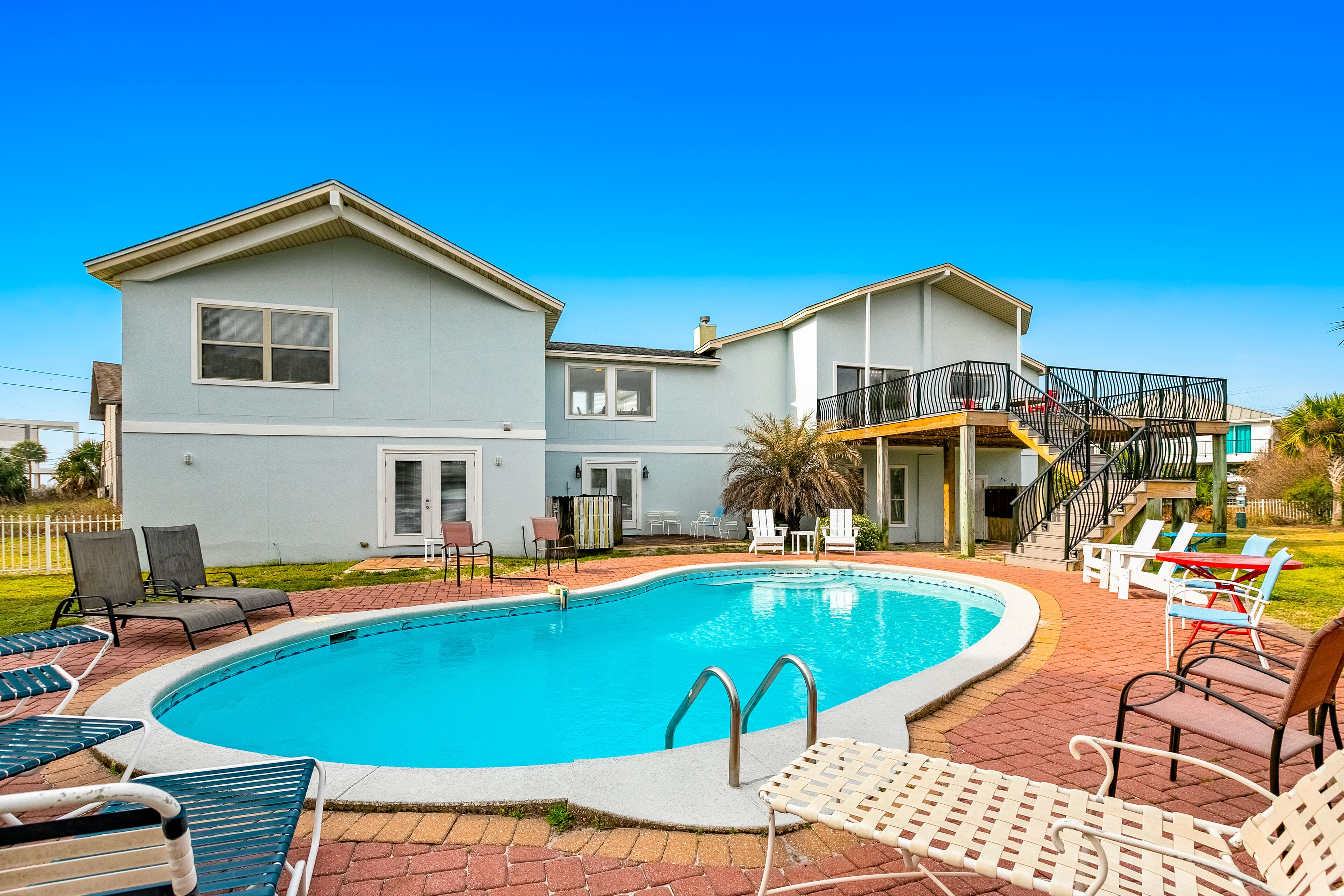 Large home with private pool & ocean views - beach nearby, dog-friendly