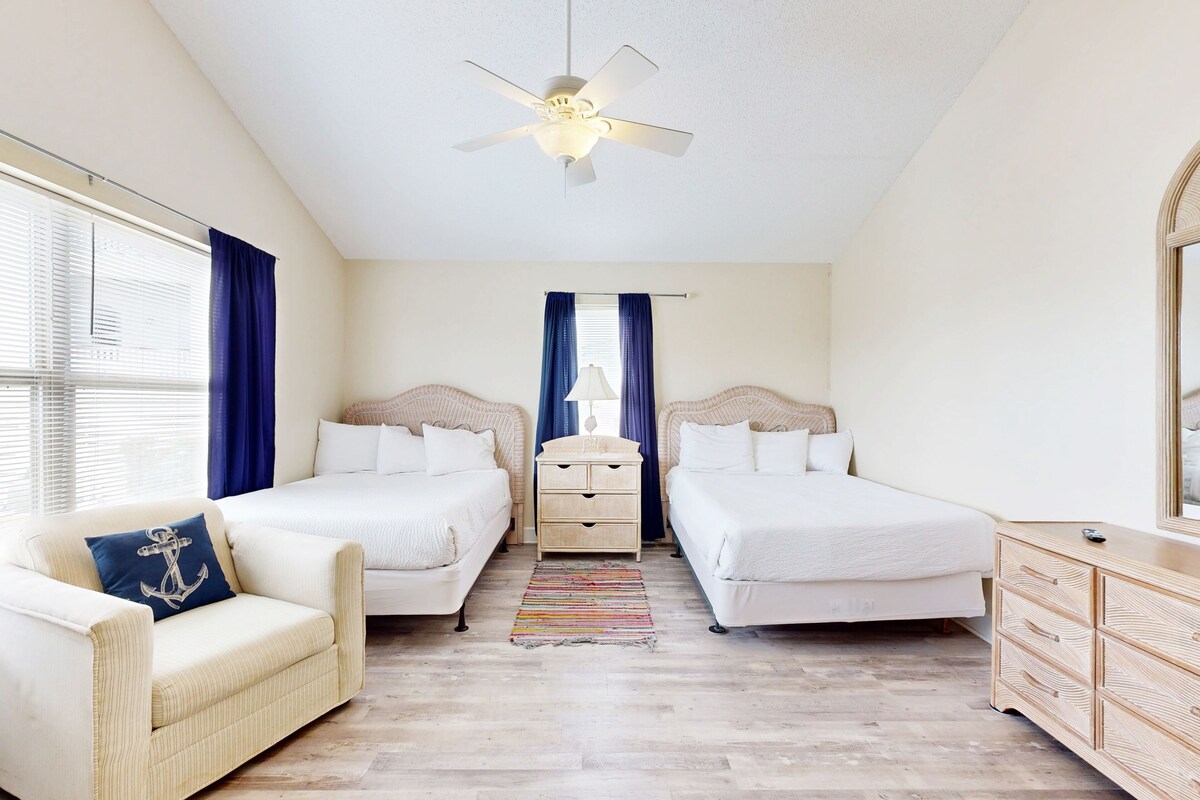 Photo 20 of Large home with private pool & ocean views - beach nearby, dog-friendly