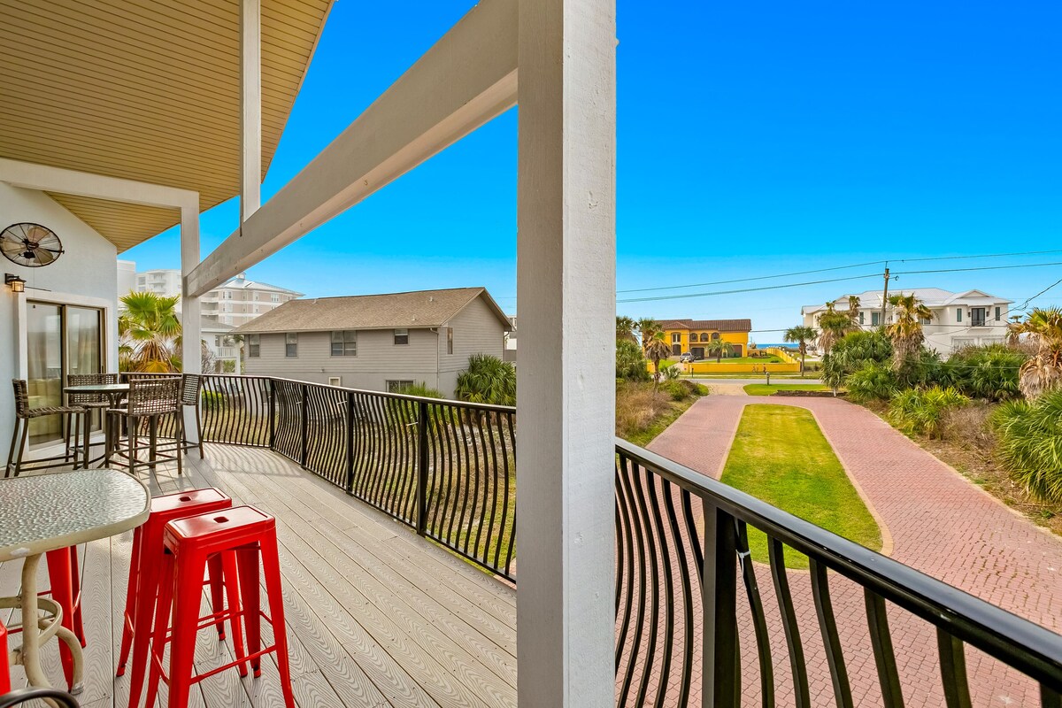 Photo 34 of Large home with private pool & ocean views - beach nearby, dog-friendly