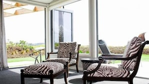 Casa, 5 habitaciones | Área de sala de estar