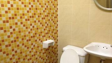 Standard Double Room with Air-Con | Bathroom | Shower, free toiletries, towels
