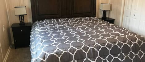 1 bedroom, iron/ironing board, free WiFi, bed sheets