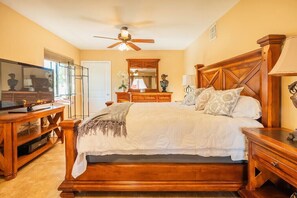 3 bedrooms, in-room safe, iron/ironing board, free WiFi