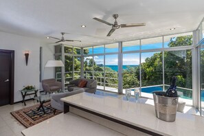 Interior - Private Eco-Villa, Prime Central Location, Ocean Views, Wildlife, and Nightlife (Quepos)