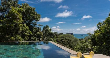 Villa de luxe avec vue imprenable sur l'océan et la jungle / confidentialité