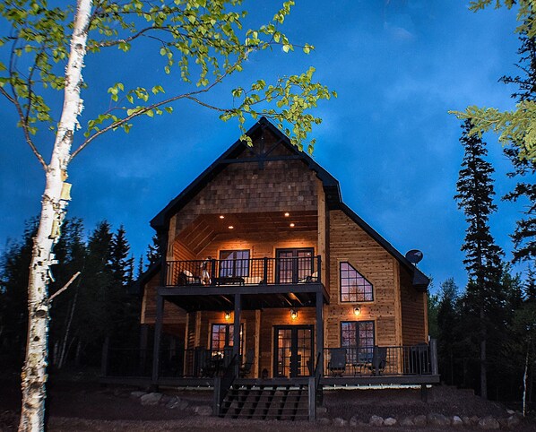 المنشأة من الخارج